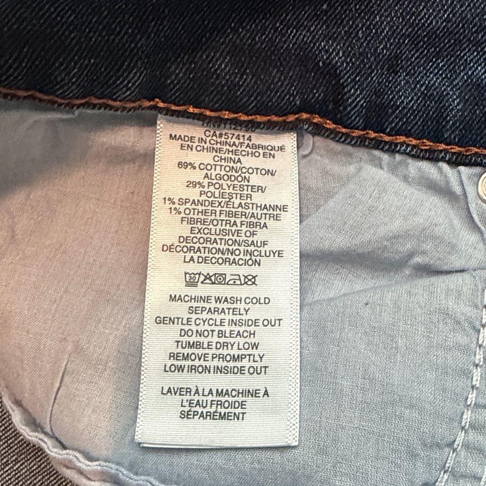 True Religion Ricky Relaxed Straight Jeans - Picture 10 of 11